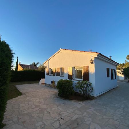 Villa Caramonte, En Costa Dorada Les Tres Cales Bagian luar foto