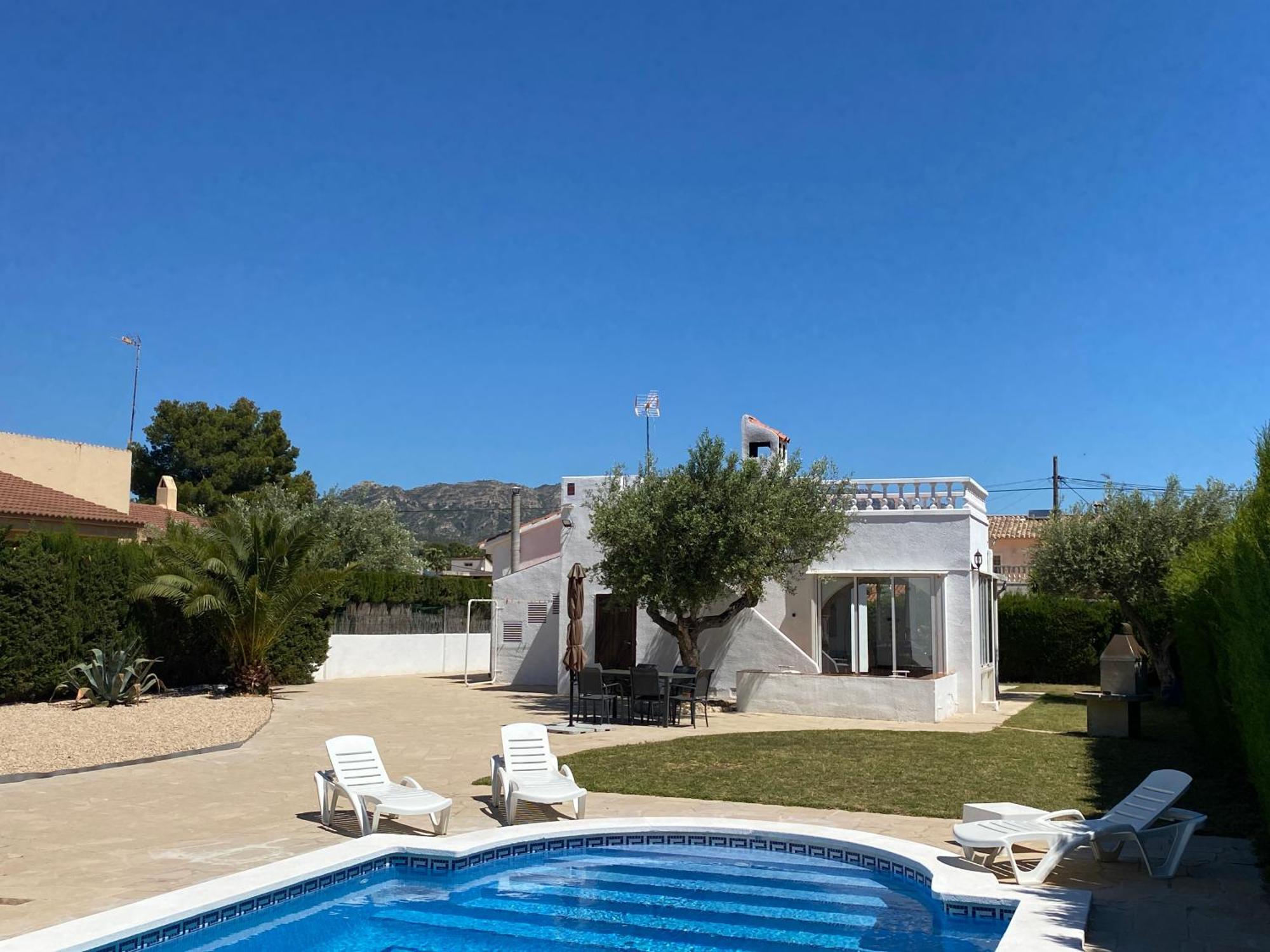 Villa Caramonte, En Costa Dorada Les Tres Cales Bagian luar foto